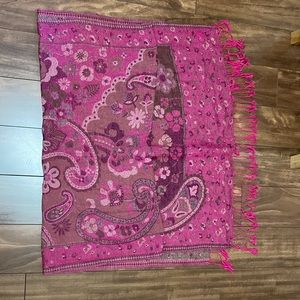 Woman’s Scarf/Wrap